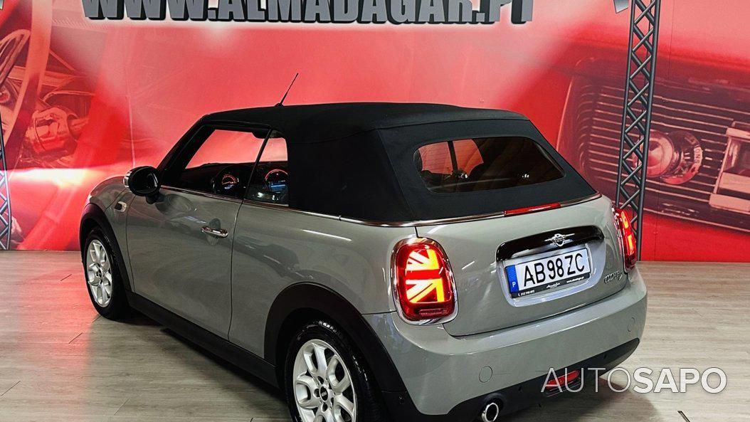 MINI Cabrio Cooper D Auto de 2019