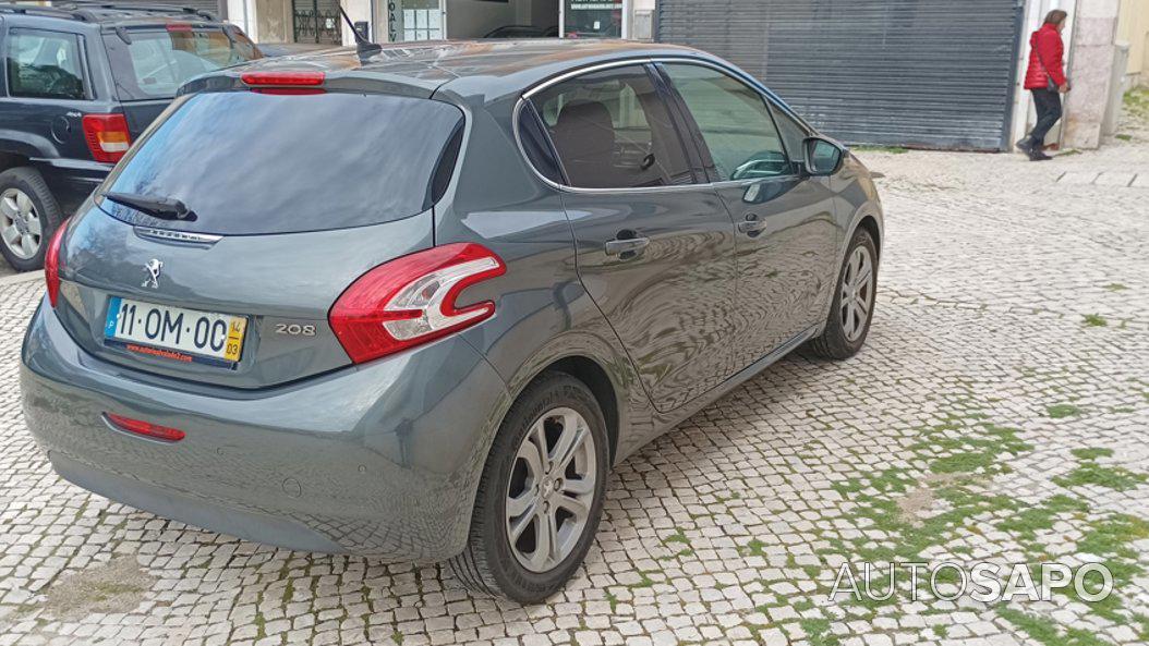 Peugeot 208 1.2 PureTech Style de 2014