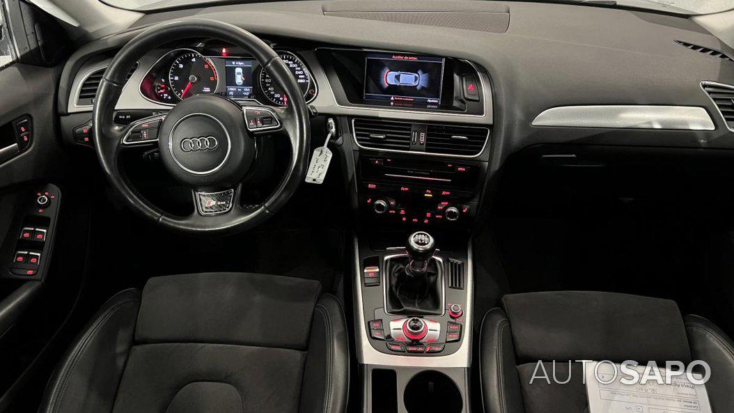 Audi A4 Avant 2.0 TDi S-line de 2012