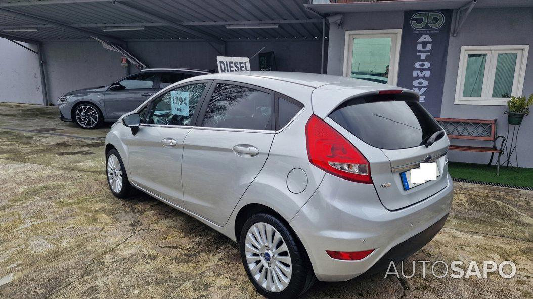 Ford Fiesta 1.4 TDCi Titanium de 2010