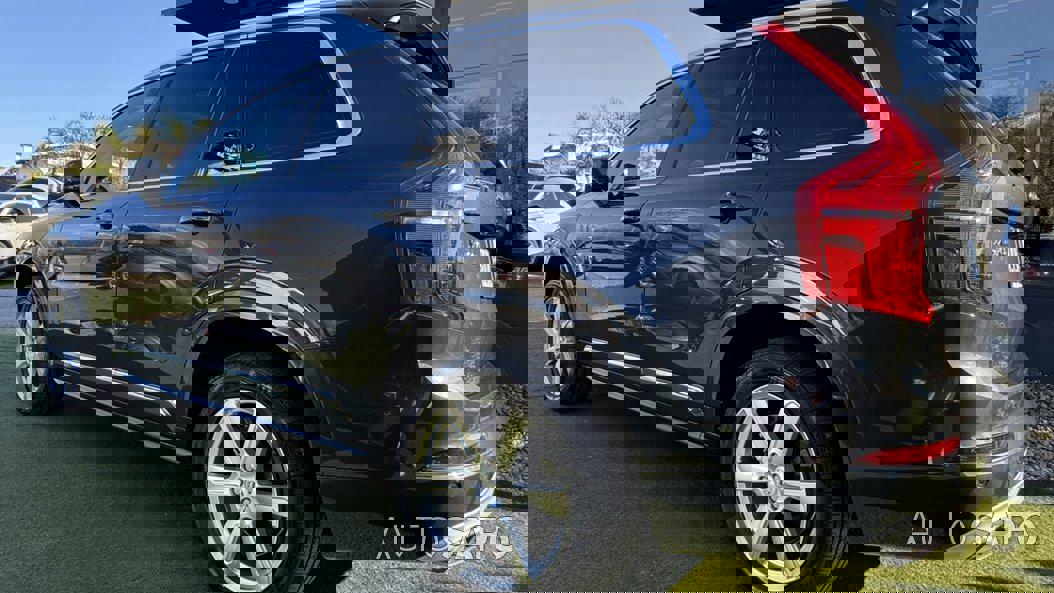 Volvo XC90 2.0 T8 PHEV Momentum AWD de 2020