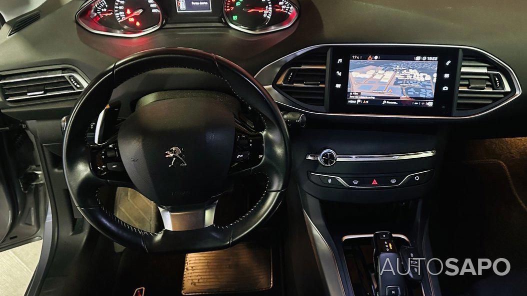 Peugeot 308 1.2 PureTech Allure Full LED EAT8 de 2020