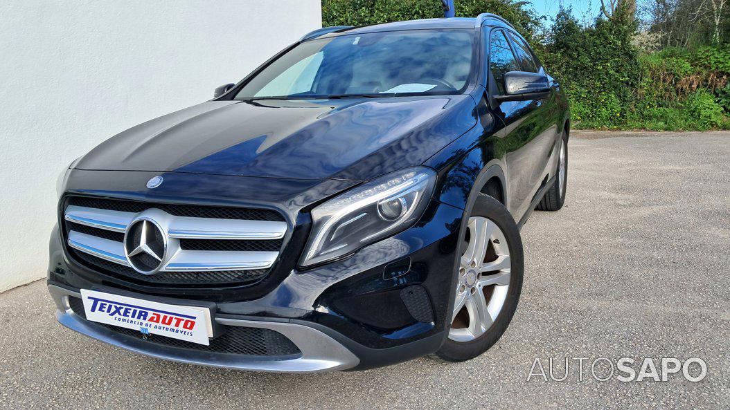 Mercedes-Benz Classe GLA 220 d Urban 4-Matic de 2015