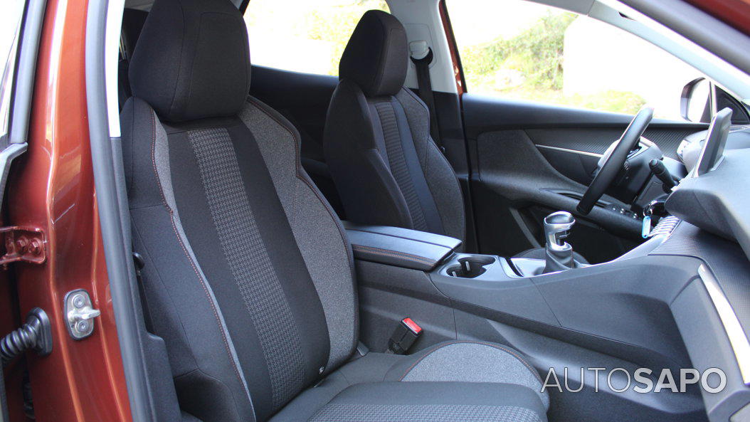 Peugeot 3008 1.5 BlueHDi Active Pack de 2019