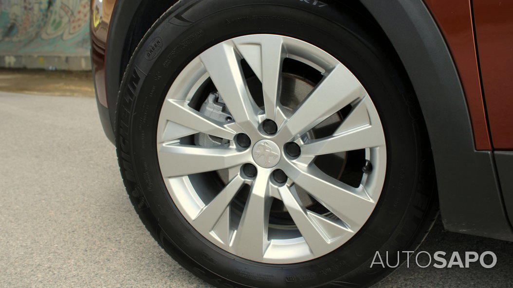Peugeot 3008 1.5 BlueHDi Active Pack de 2019
