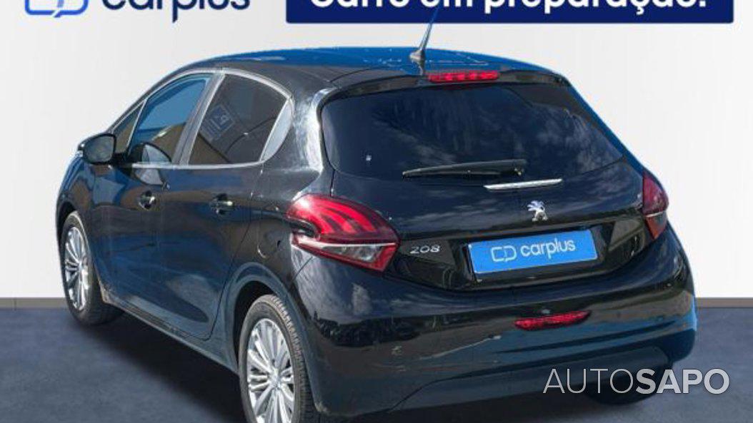 Peugeot 208 1.2 PureTech Life Signature de 2019