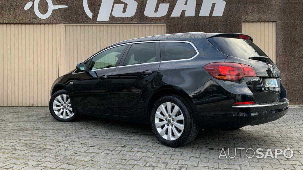 Opel Astra de 2015