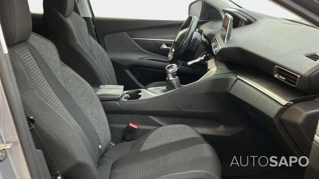 Peugeot 3008 1.2 PureTech Allure de 2017