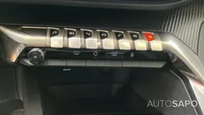 Peugeot 3008 1.2 PureTech Allure de 2017