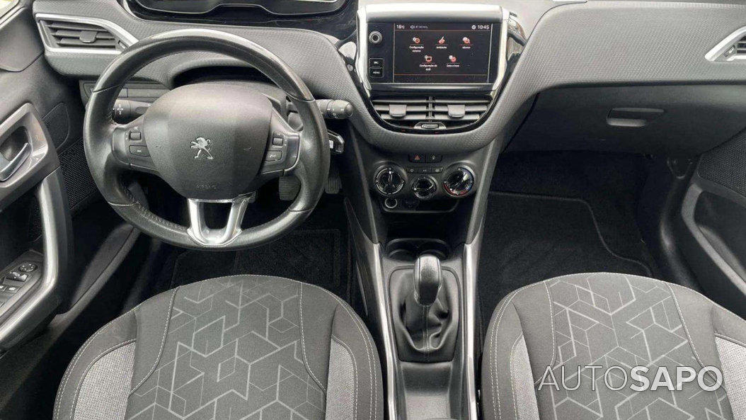 Peugeot 2008 1.2 PureTech Style de 2017