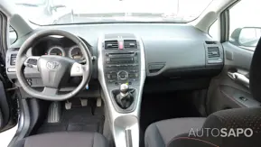 Toyota Auris de 2011