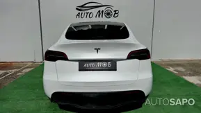 Tesla Model Y de 2024