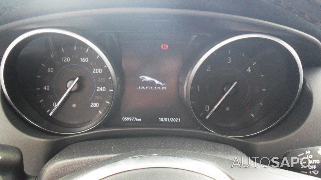 Jaguar XE 2.0 D R-Sport Aut. de 2017