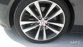 Jaguar XE 2.0 D R-Sport Aut. de 2017