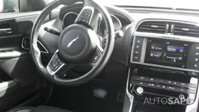Jaguar XE 2.0 D R-Sport Aut. de 2017