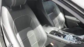 Jaguar XE 2.0 D R-Sport Aut. de 2017