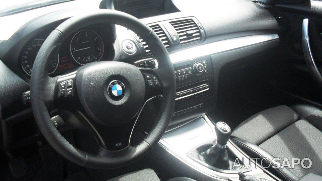 BMW Série 1 120 d Pack M de 2009