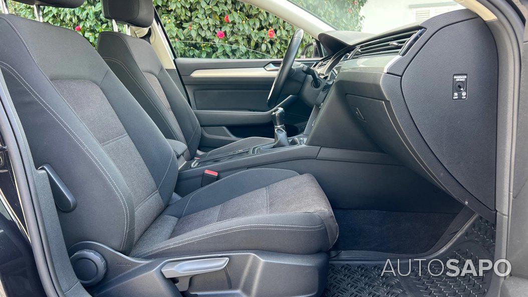 Volkswagen Passat 1.6 TDi Confortline BlueMotion de 2016