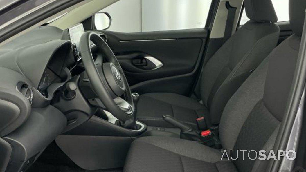 Toyota Yaris 1.0 VVT-i Comfort Plus de 2023