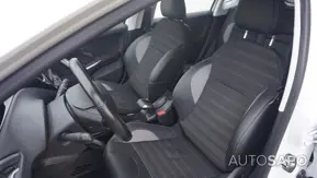 Peugeot 2008 1.2 PureTech Allure de 2019