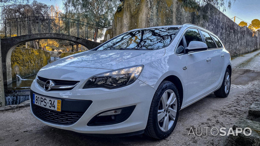 Opel Astra 1.6 CDTi Cosmo S/S de 2015