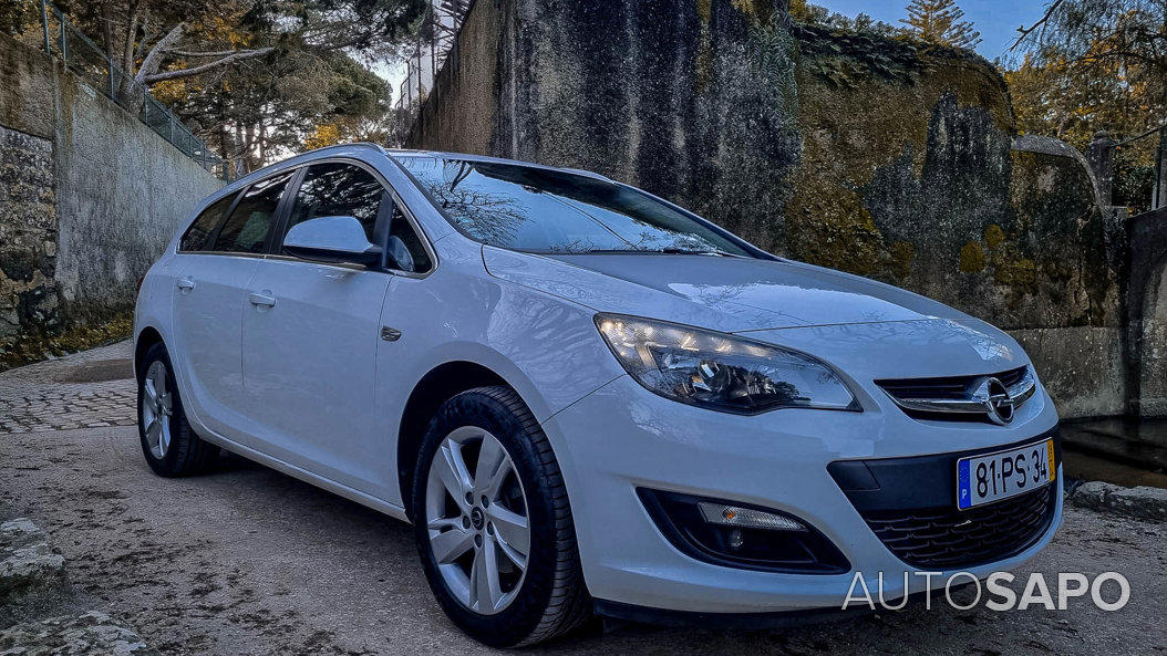 Opel Astra 1.6 CDTi Cosmo S/S de 2015