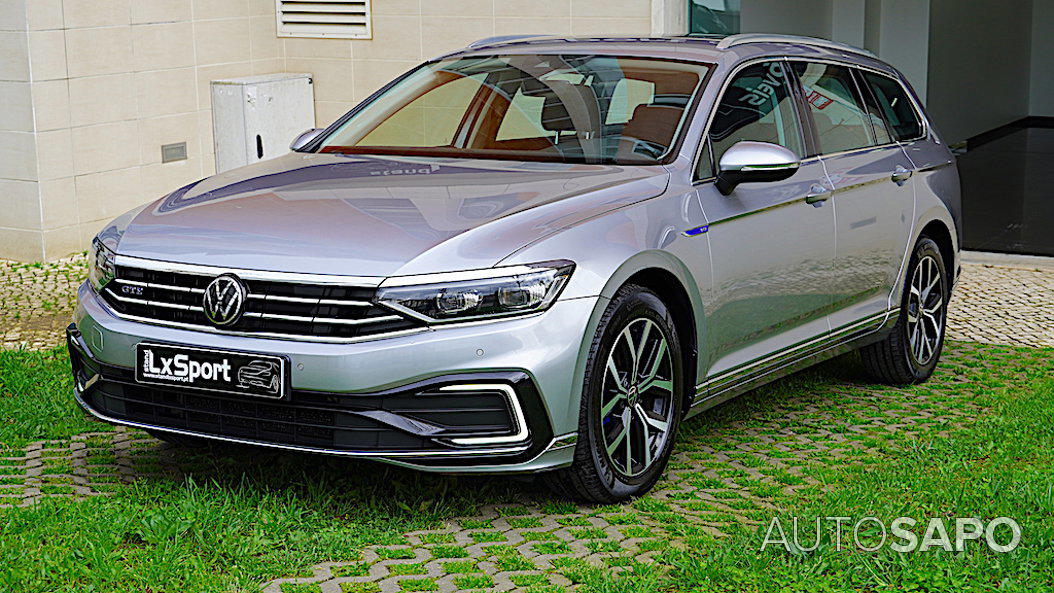 Volkswagen Passat V. 1.4 TSI GTE Plug-In-Hybrid DSG de 2022