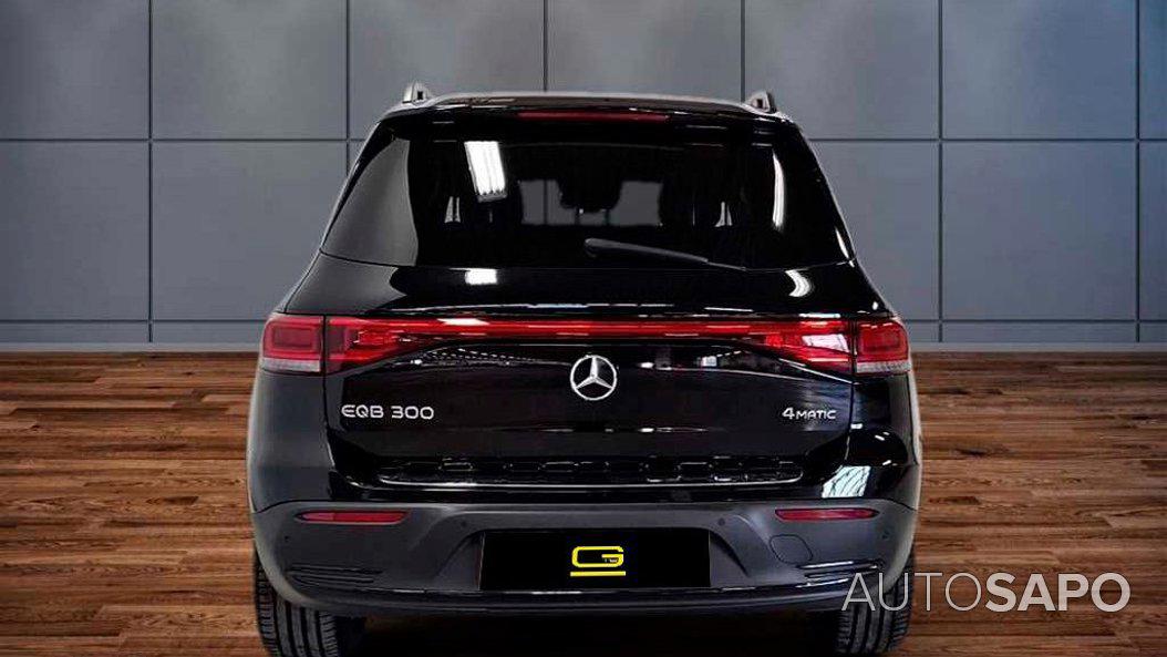 Mercedes-Benz EQB de 2022