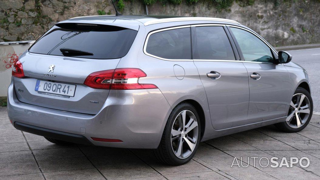 Peugeot 308 de 2015