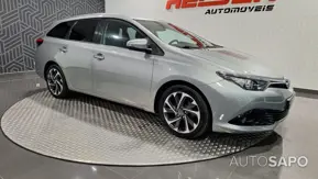 Toyota Auris 1.6 D-4D Comfort+Pack Sport+Navi de 2015