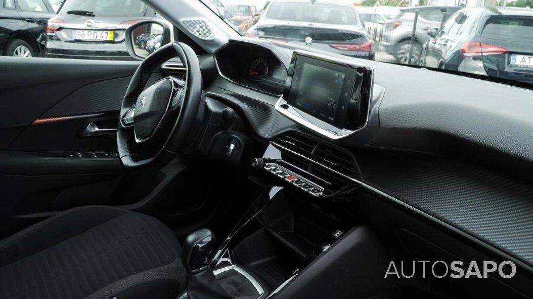 Peugeot 208 1.2 PureTech Active de 2021
