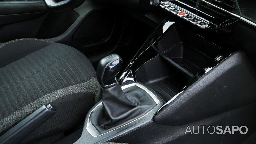 Peugeot 208 1.2 PureTech Active de 2021