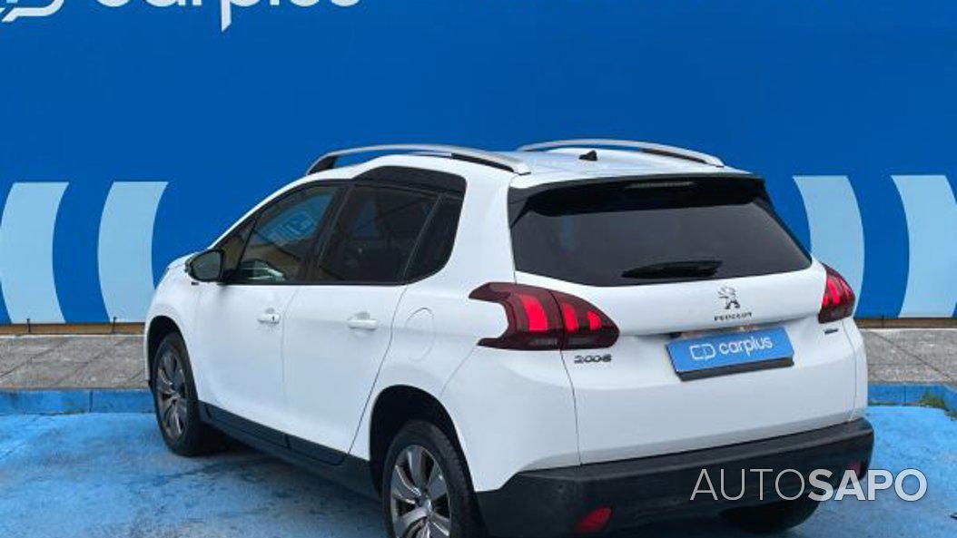 Peugeot 2008 1.2 PureTech Access de 2017