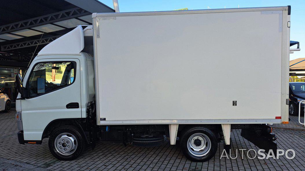 Mitsubishi Canter de 2022