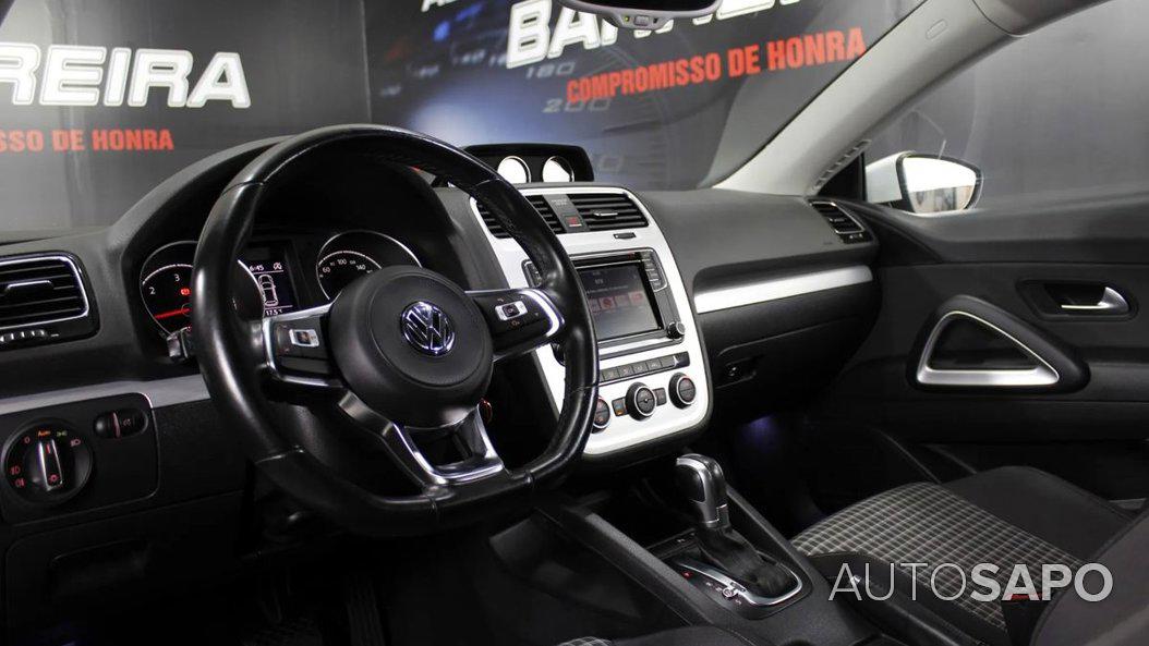 Volkswagen Scirocco 2.0 TDi Sport DSG de 2015