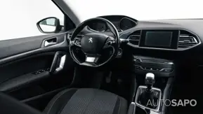 Peugeot 308 1.6 e-HDi Active J17 de 2015