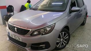 Peugeot 308 1.2 PureTech Style de 2021