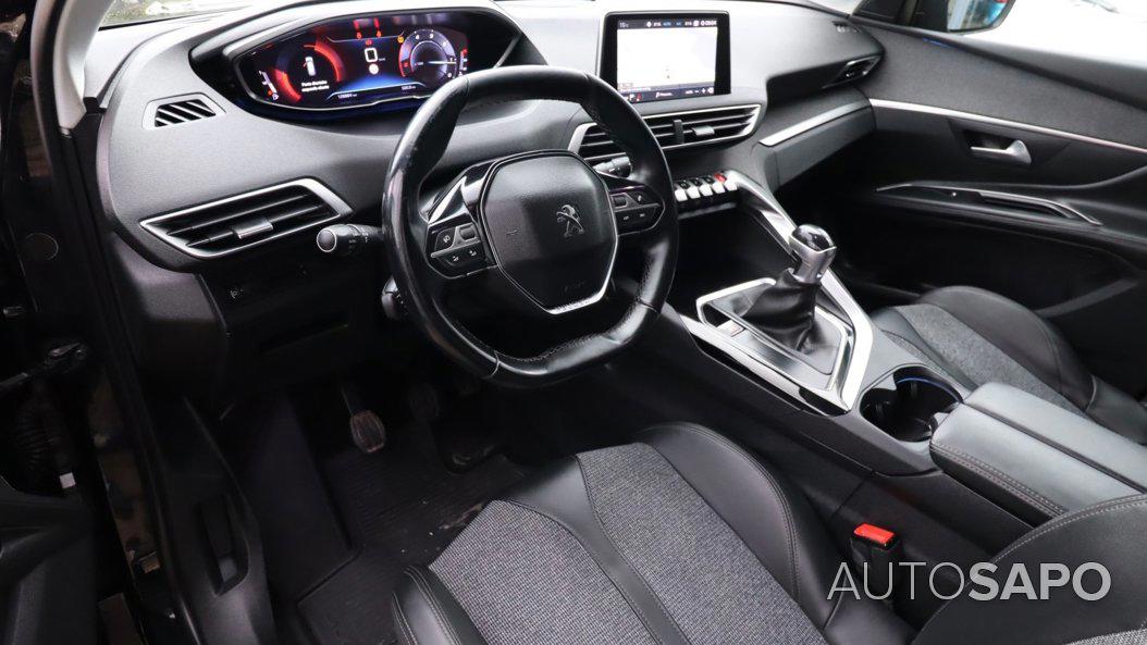 Peugeot 5008 1.5 BlueHDi Allure de 2018