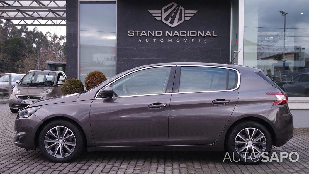 Peugeot 308 de 2015