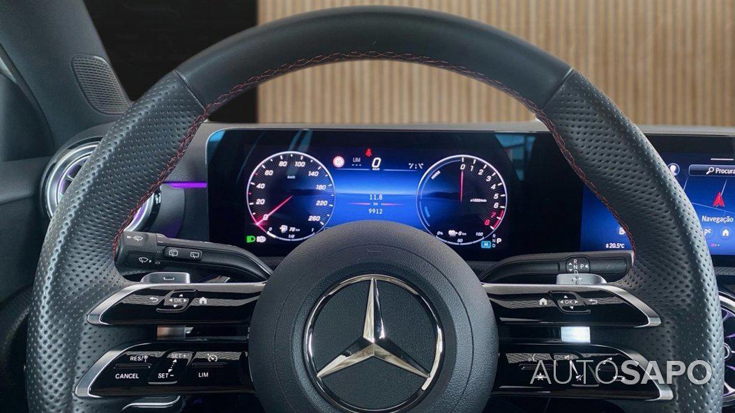 Mercedes-Benz Classe A 250 e AMG Line de 2023