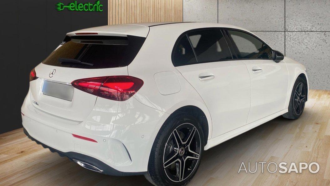 Mercedes-Benz Classe A 250 e AMG Line de 2023