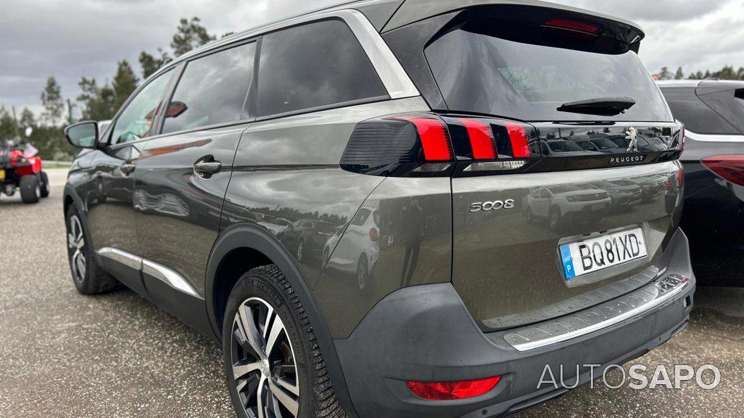 Peugeot 5008 de 2019