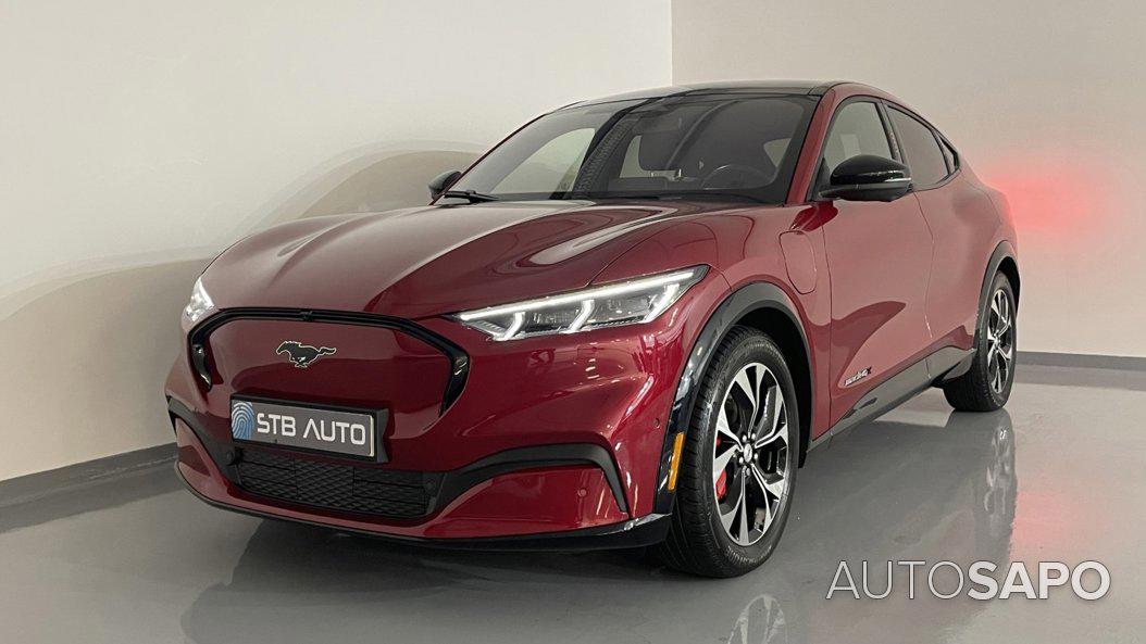 Ford Mustang Mach-E de 2021
