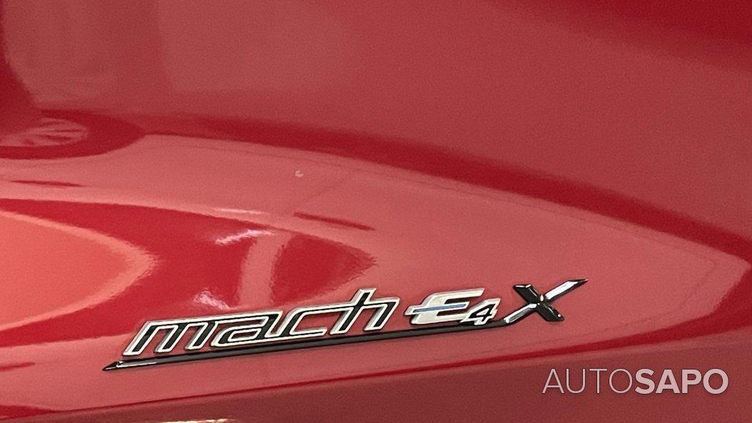 Ford Mustang Mach-E de 2021