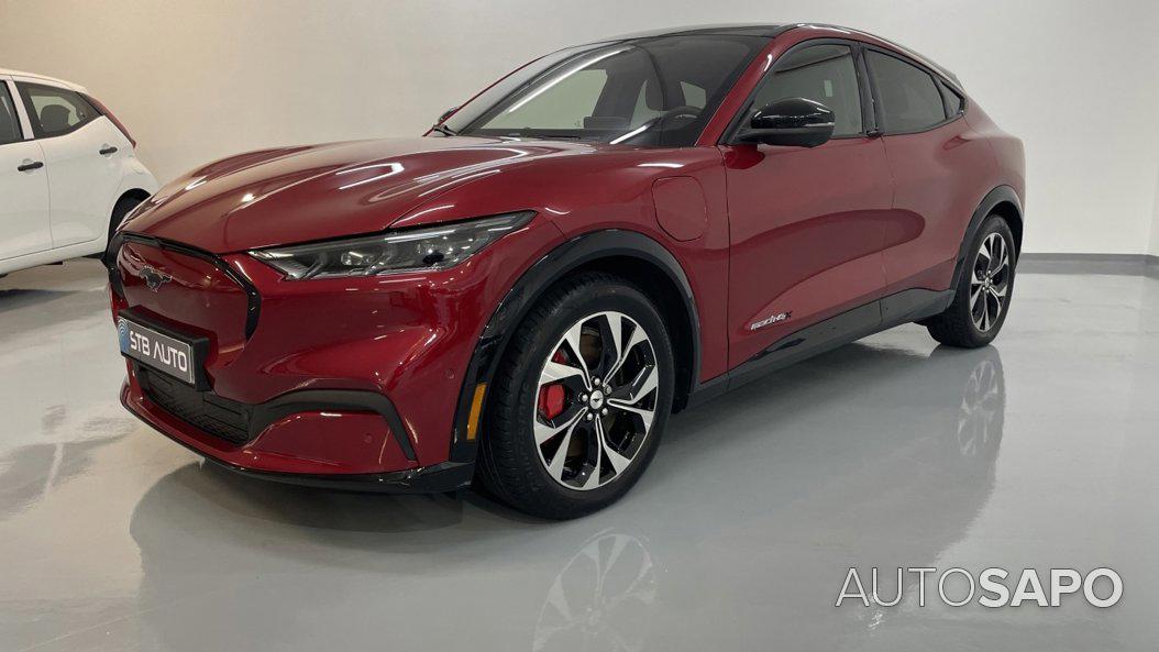 Ford Mustang Mach-E de 2021