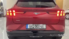 Ford Mustang Mach-E de 2021