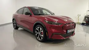 Ford Mustang Mach-E de 2021