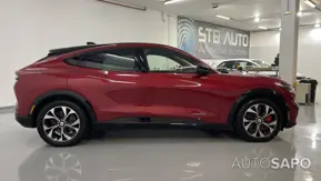 Ford Mustang Mach-E de 2021