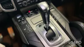 Porsche Cayenne S Hybrid de 2011