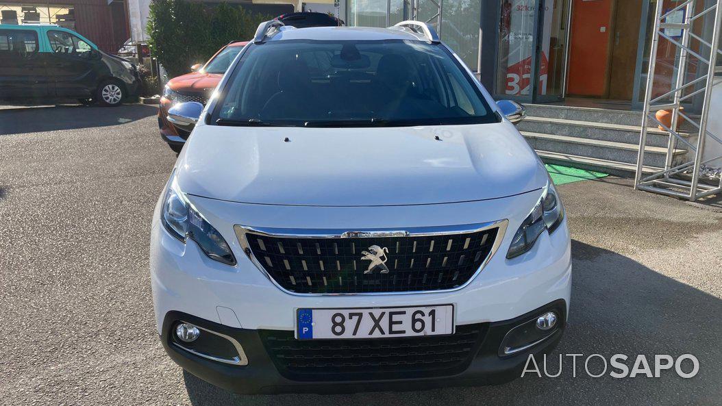 Peugeot 2008 1.2 PureTech Style de 2019